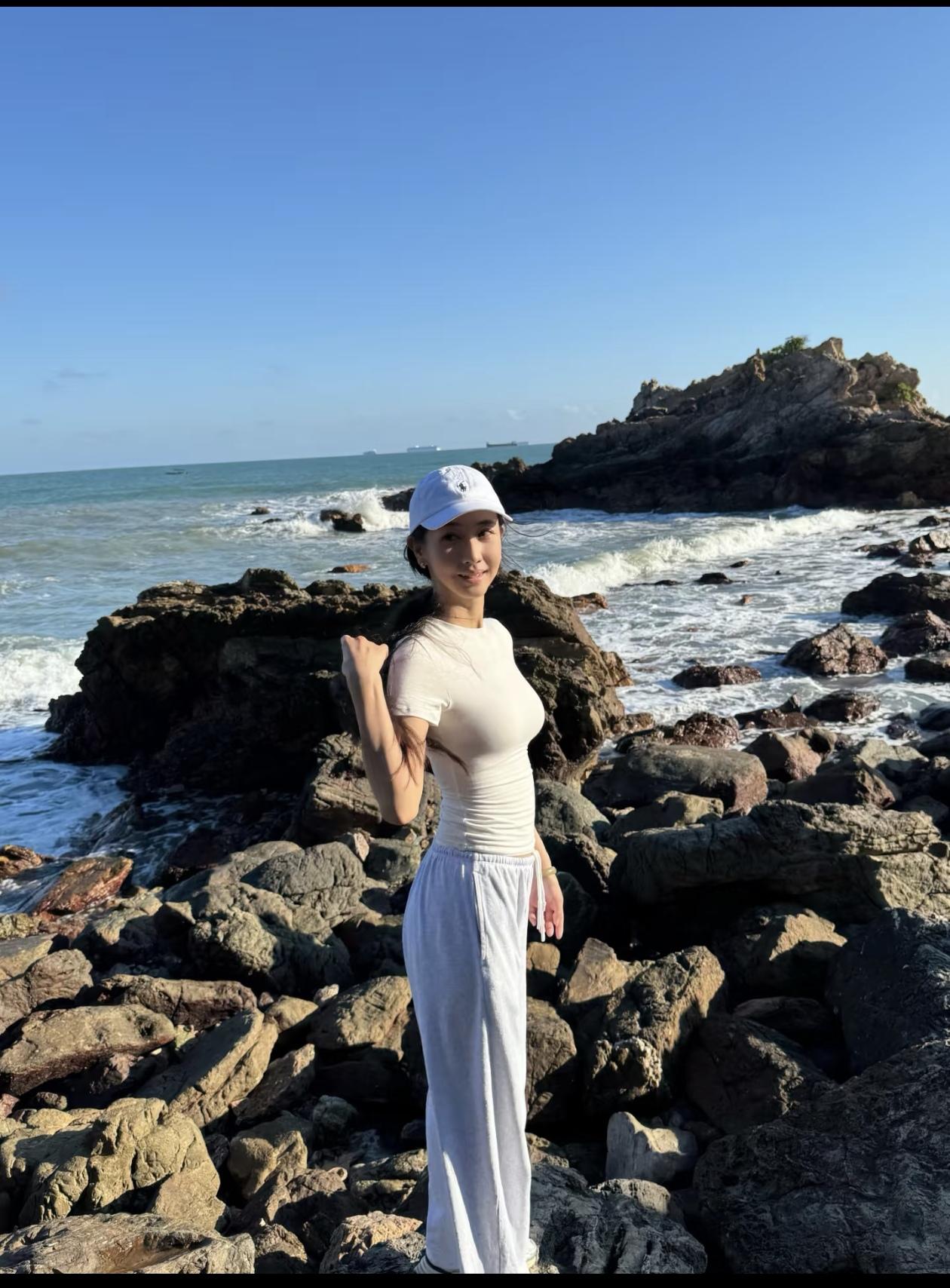 海边徒步