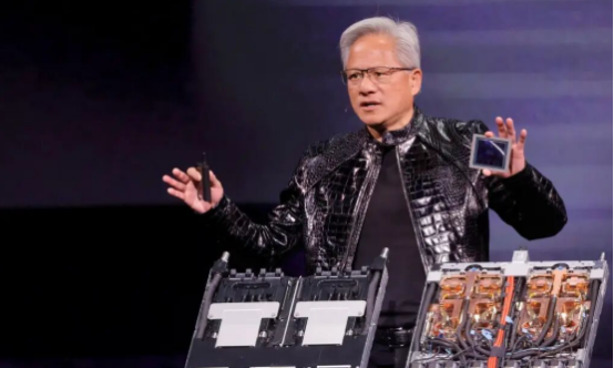 美国人这回真对英伟达下了狠手。可这一查不要紧，反倒把中国芯片的老底给掀了——原来在咱们这儿，英伟达早