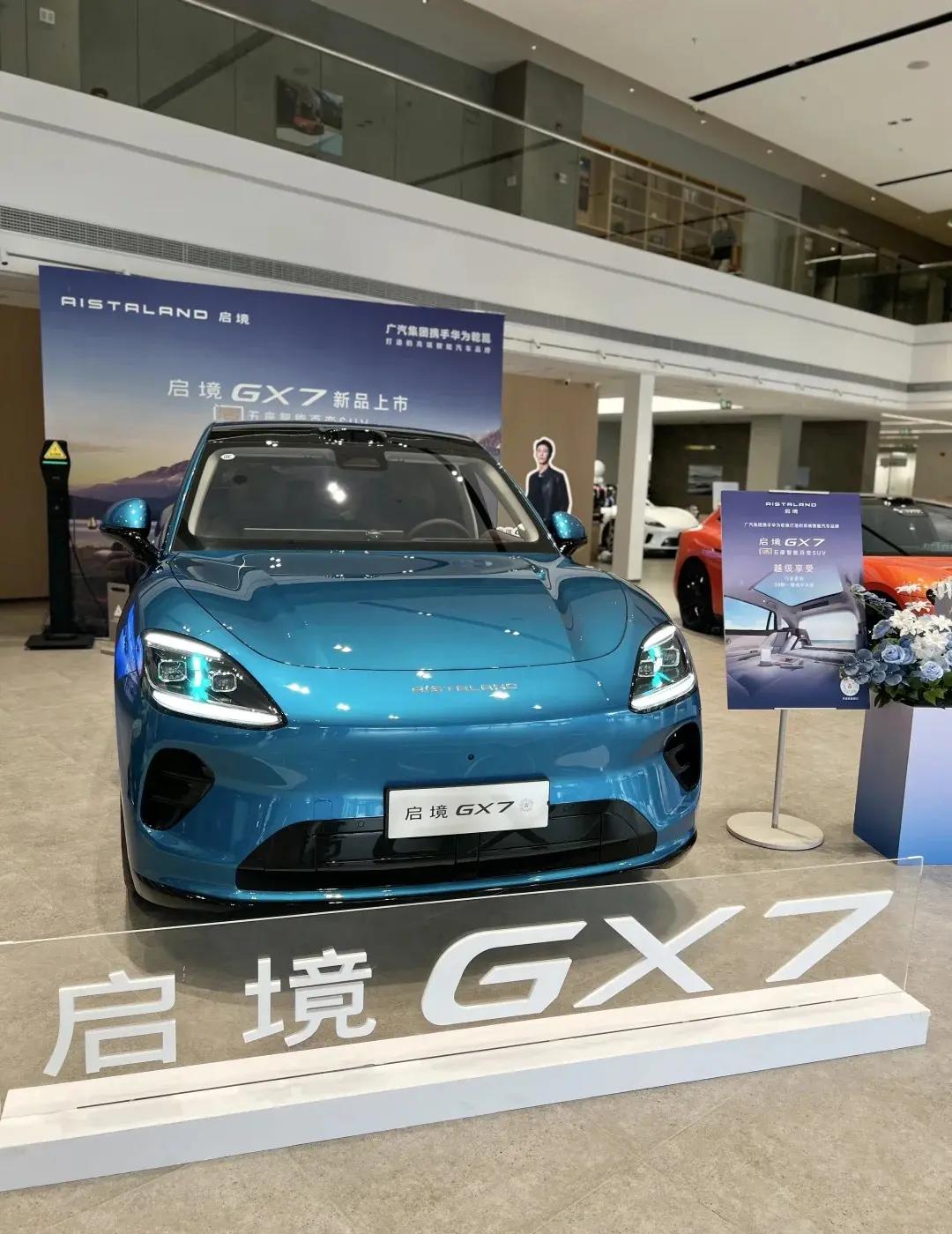 存款多少可以吃利息躺平？1、存款10万：年息1550，月息129；2、存款2