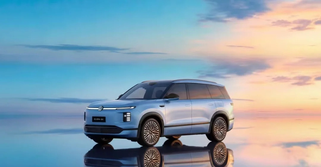 动力与续航核心为EA2111.5TEVOII增程器，采用米勒循环+VTG