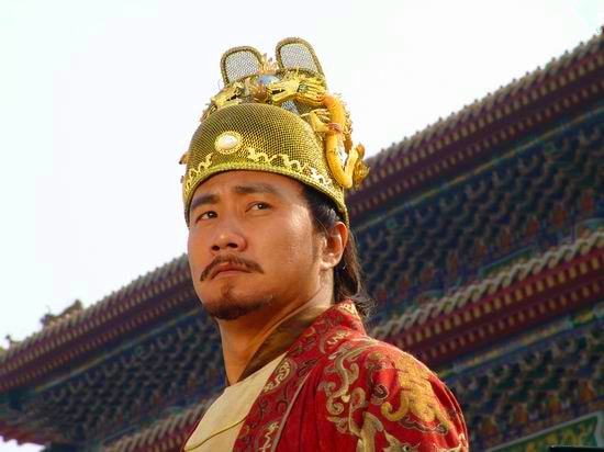 朱元璋怎么忍心对自己的手足兄弟痛下杀手的？那个曾与兄弟们分吃一碗馊饭的放牛娃，究