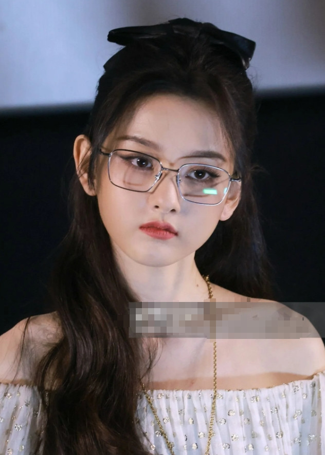宋祖儿这个造型你喜欢吗？