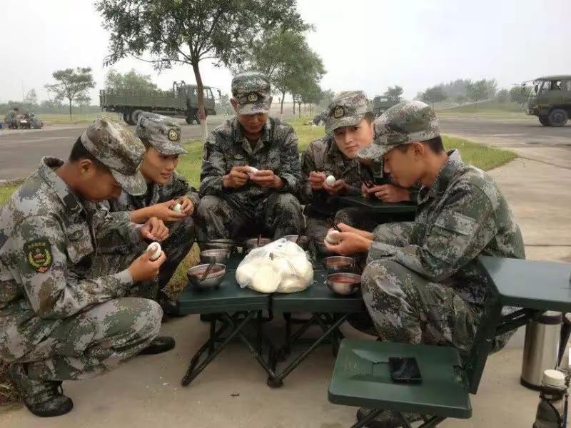 单纯的觉得这个音乐很合适，