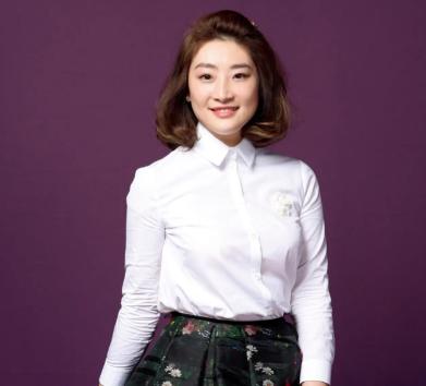 骂宗馥莉的，无非就这三种人！宗馥莉给娃哈哈大换血这事骂她的人不少但