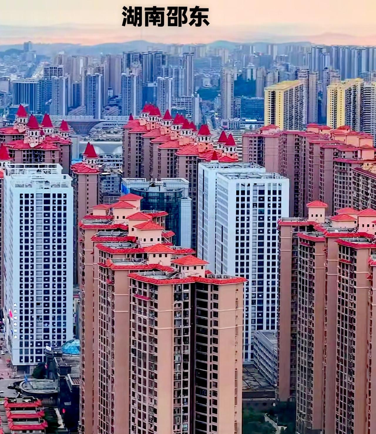 说起湖南邵阳地区的邵东，说实话，十多年前的邵东，听很多人说邵东的假货特别多，国内