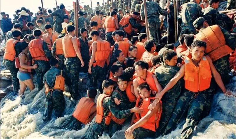 全世界只分中国和外国，西方学者直言：我们压根没有中国人的信仰盖洛普曾做过一场