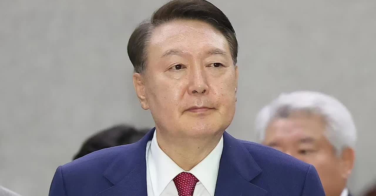 李在明是不是过于“欺负”尹锡悦了，本身就在坐牢，负责调查金建希相关嫌疑的“金建希