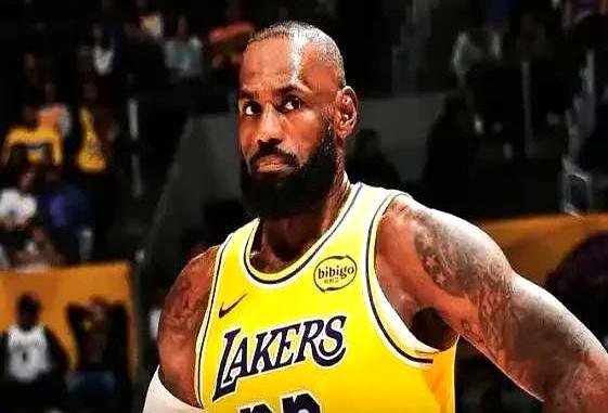 湖人这赛季打完44场，西部第五，看着热闹，其实一条“铁人”都没有。全队出勤率62