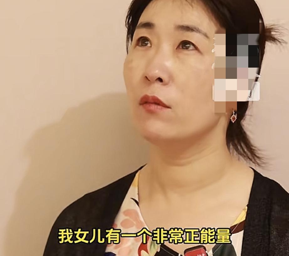 朱女士女儿班主任力挺她女儿同学也是说话了陌生姐姐几句话朱女士印象深刻今天