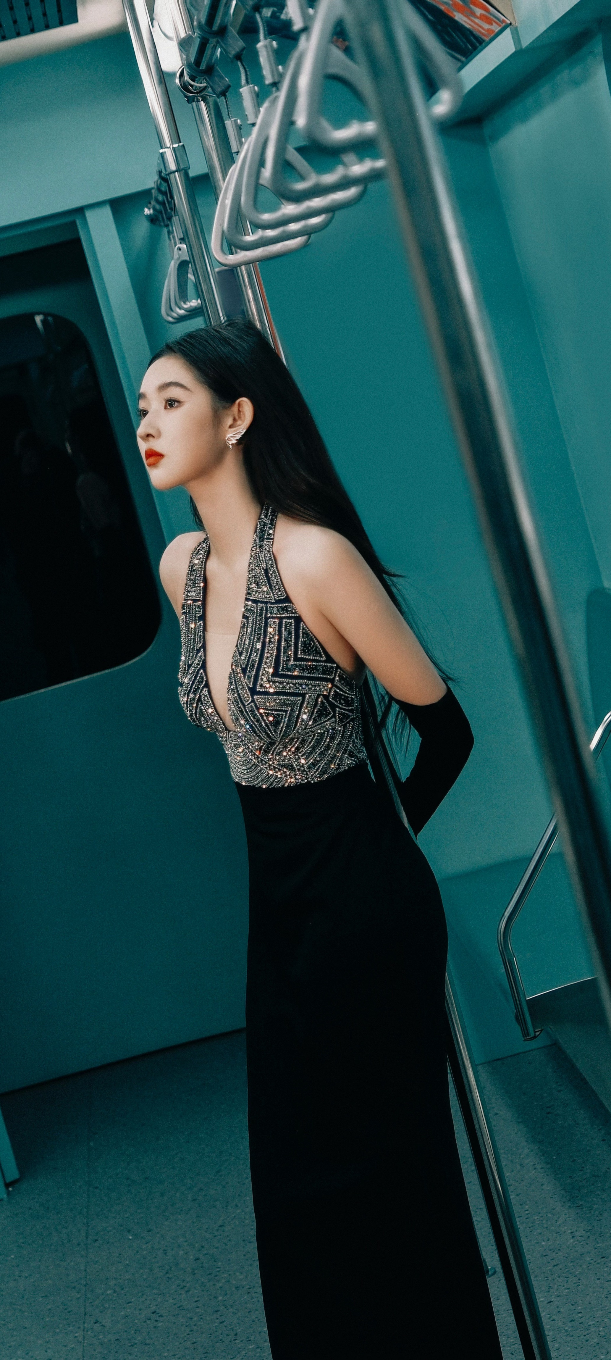 王玉雯：地铁里的大女主故事。王玉雯