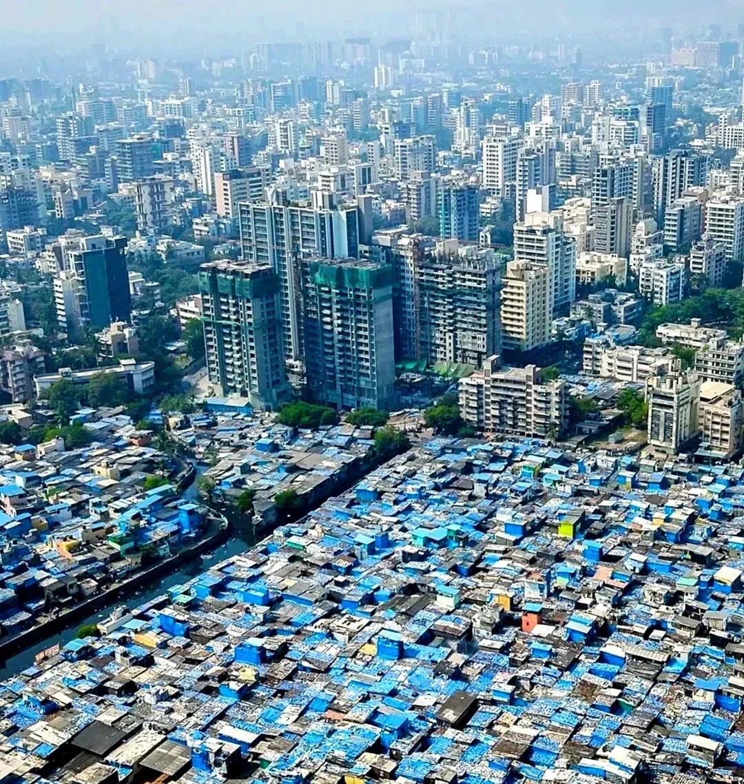 印度所有失败的根源就是国门太开放了！他们国民移民去西方太容易了！这叫成也西方，败