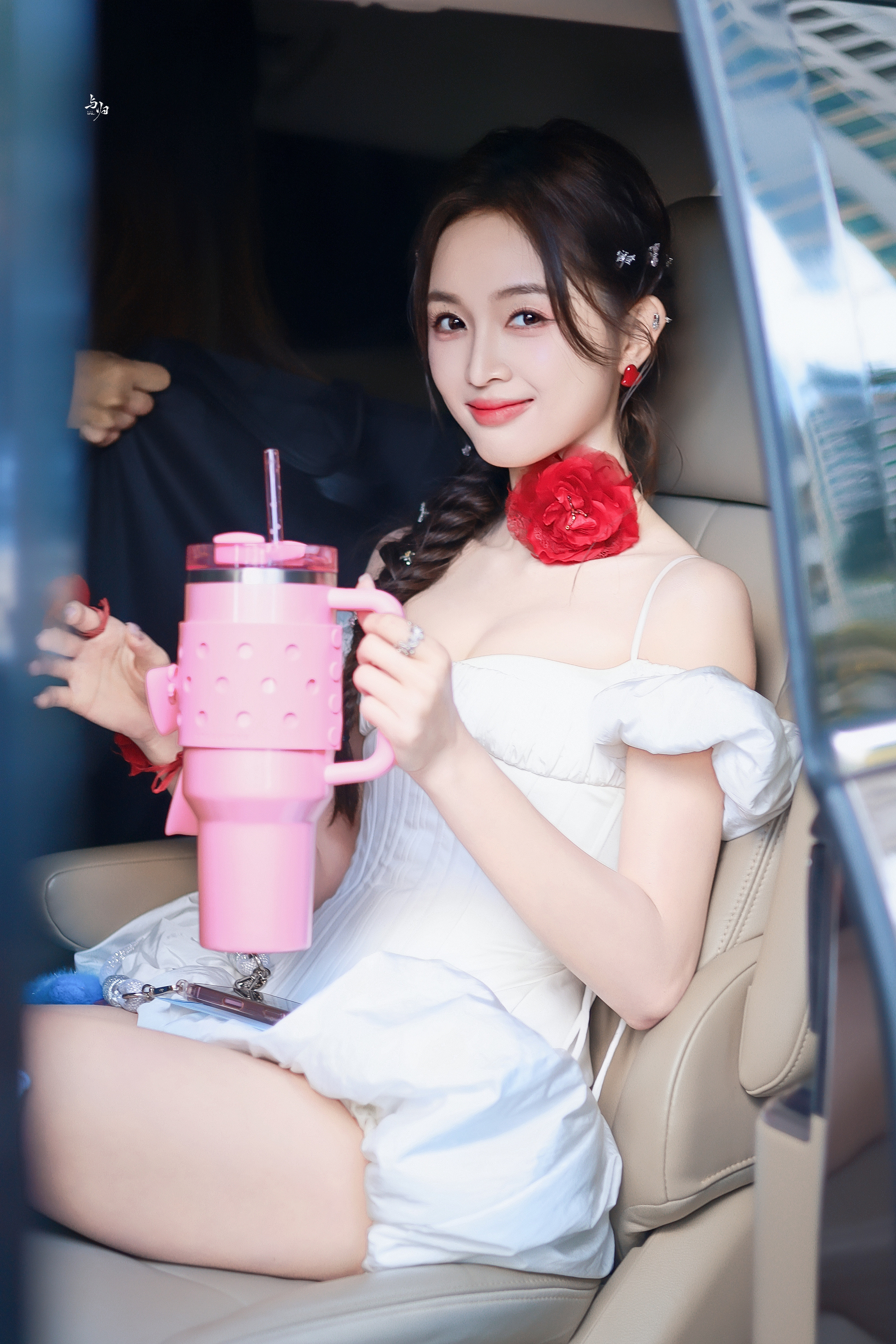 吴宣仪在复制粘贴的时代，你是手写的诗