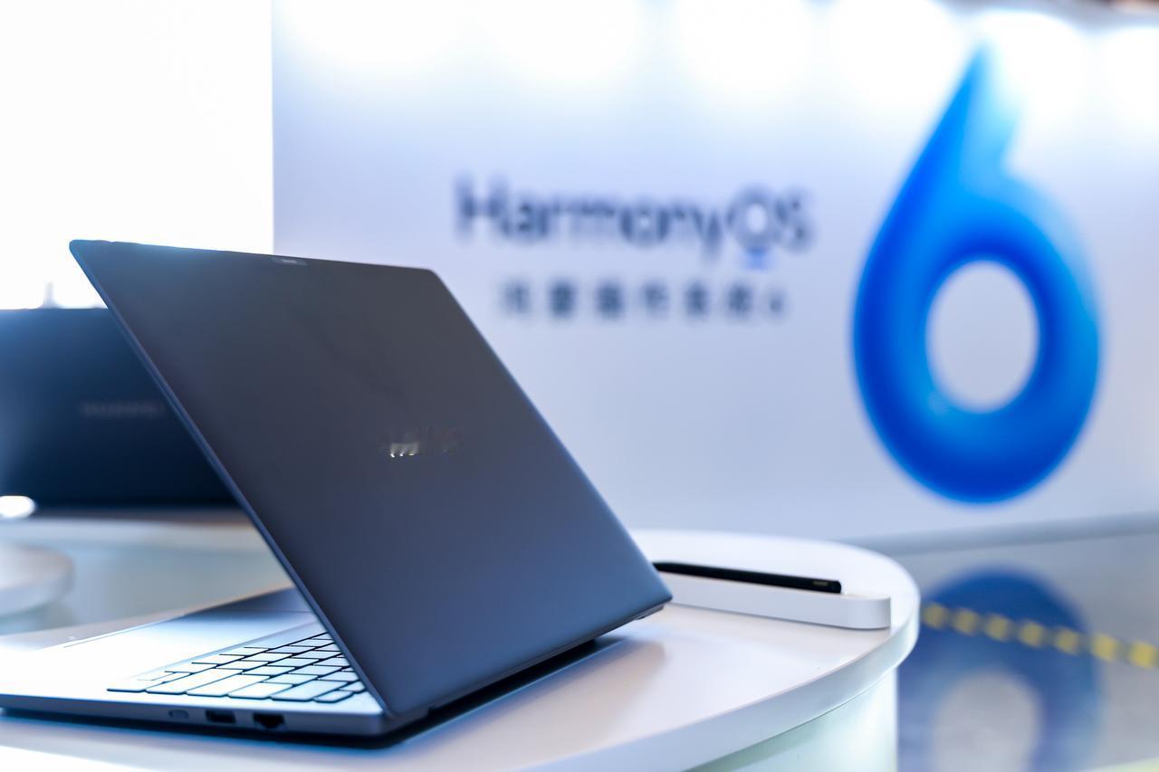 对于大型企业而言，办公设备的“管”与“放”一直是个两难抉择：管得严，安全有保障，