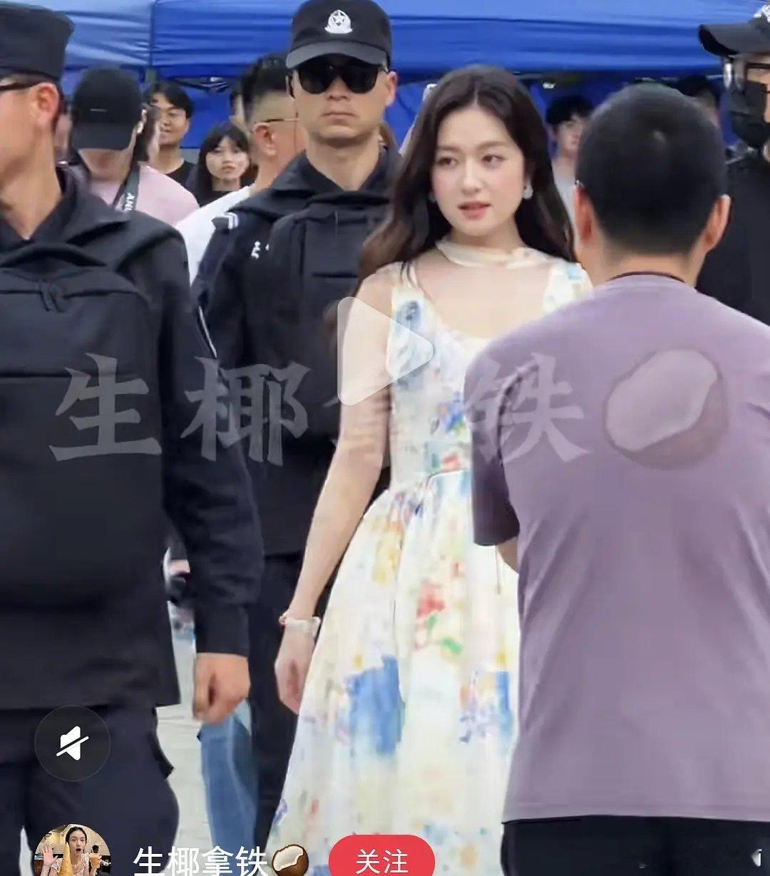 李兰迪近期活动生图