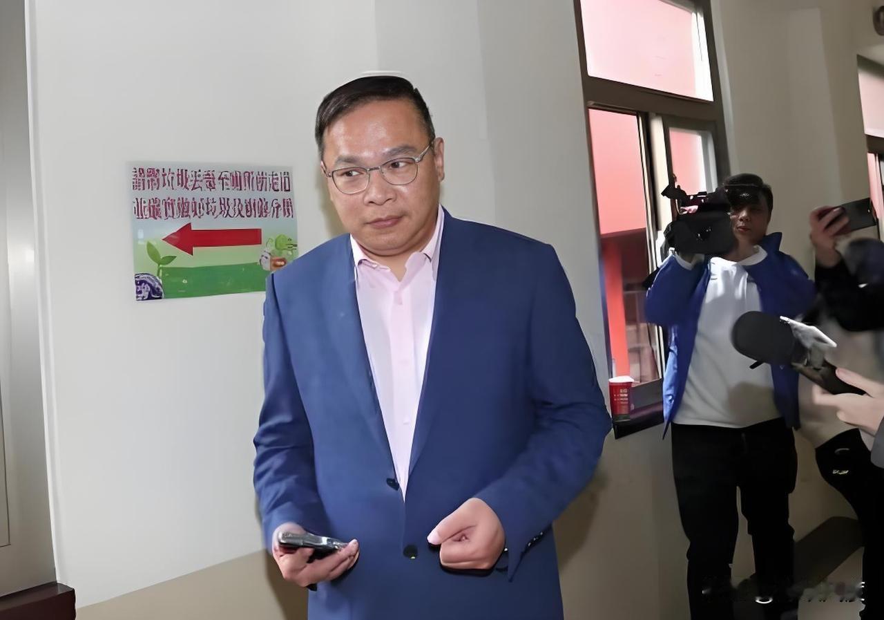 王义川战桃园被赖清德首肯，桃园这场选战将让台湾本年度的地方选举从台尾头让人笑到台