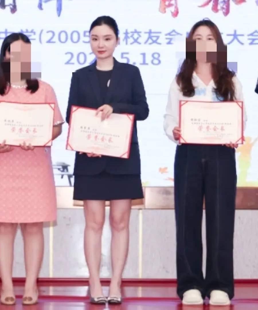 原来，晋江腾辉鞋业老板赖育萍是远华中学初中毕业生运华中学最初由赖昌星捐资兴建