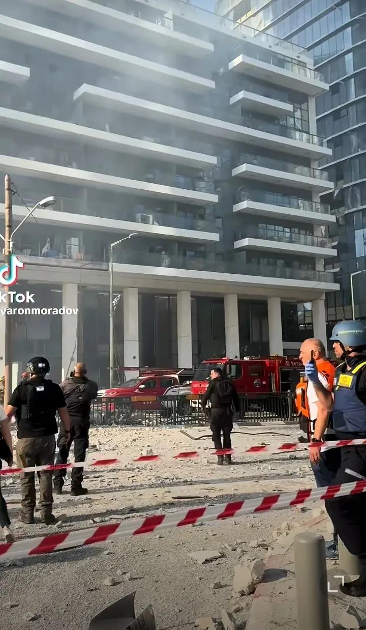 为什么世人都那么讨厌鱿鱼呀？TikToK上，几乎每一条鱿鱼被阿朗轰炸的视频的评论