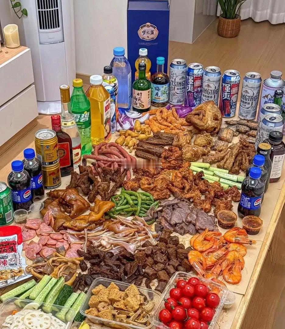 两家同时邀请你去吃饭，你去哪家？