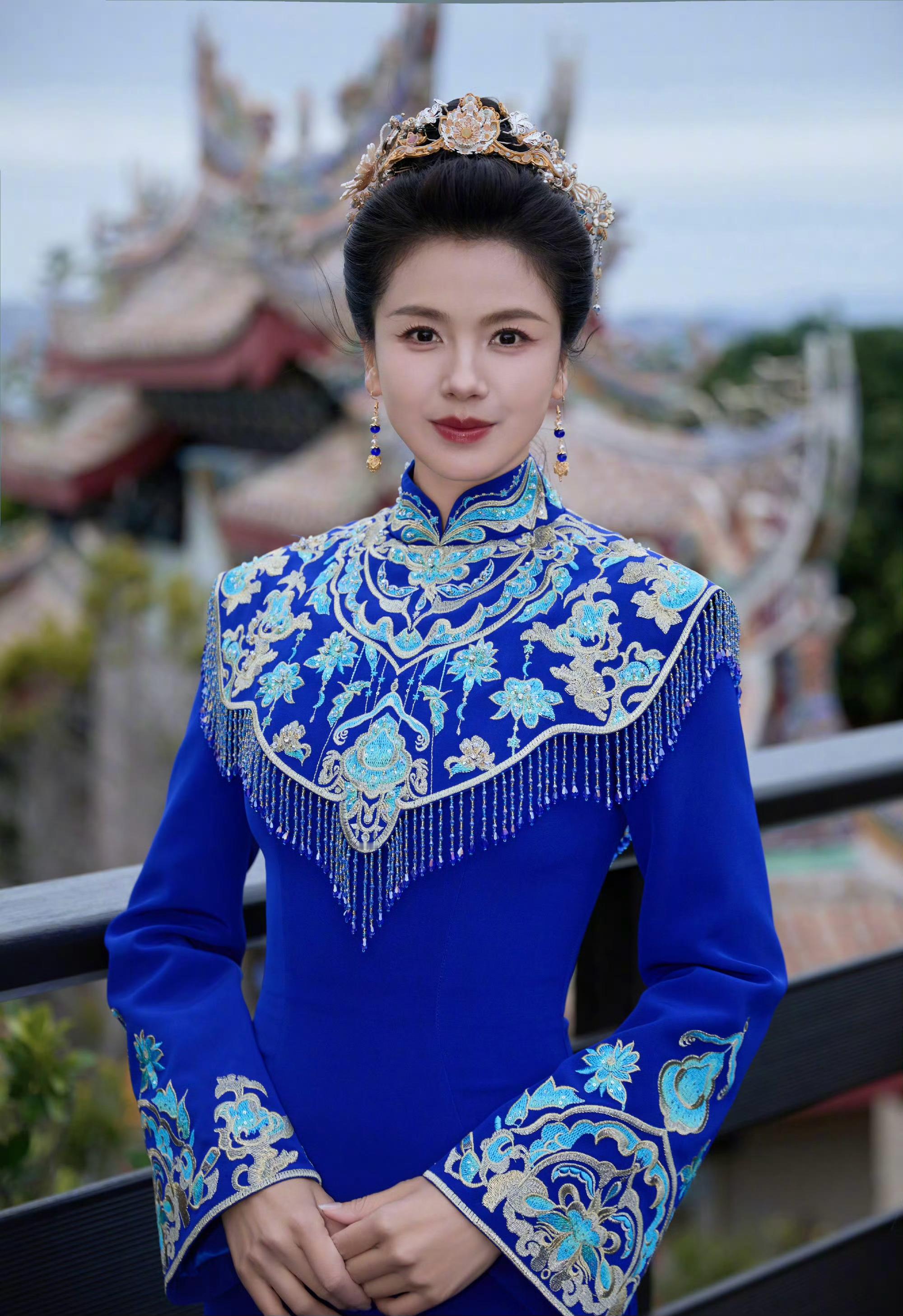 青衿藏古韵，红袂映丹心。再临妈祖故里刘涛