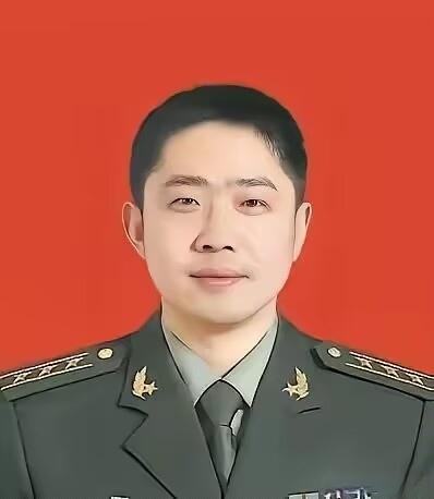 张泽斌，中央军委联合参谋部某局参谋。男，汉族，1983年8月出生，2000年9月