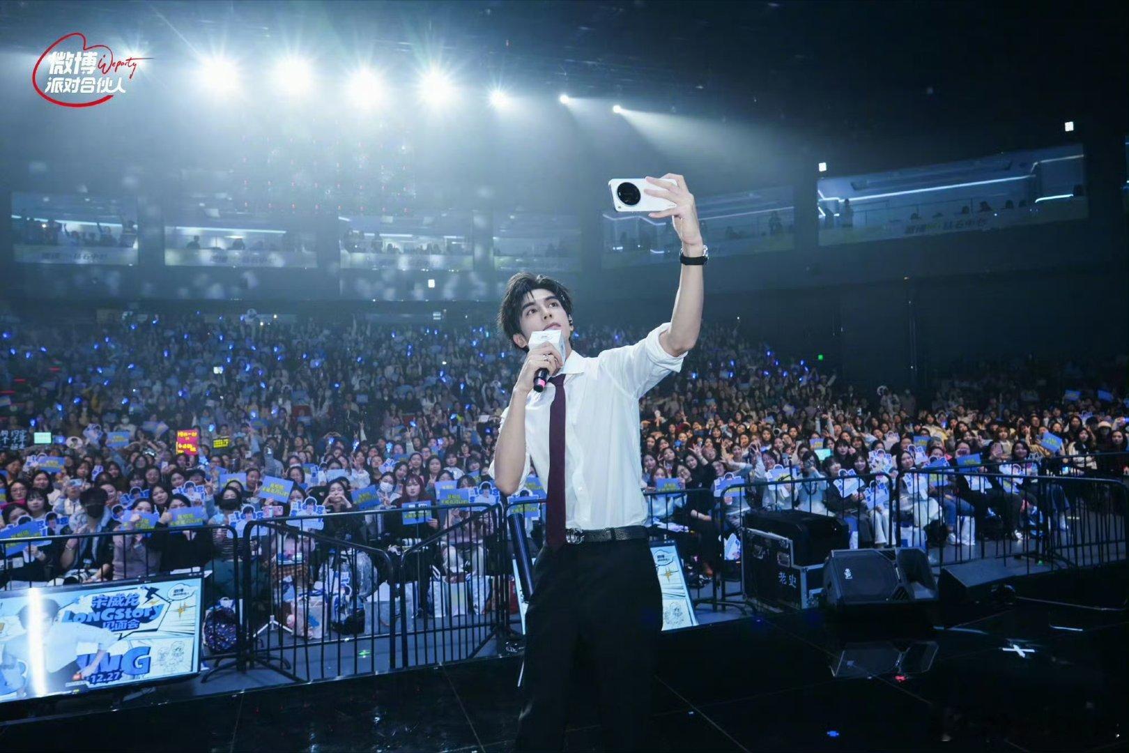 宋威龙这次换我来拍 龙龙也太帅了吧！每一帧都帅到心巴上，真的好期待我们下次一定