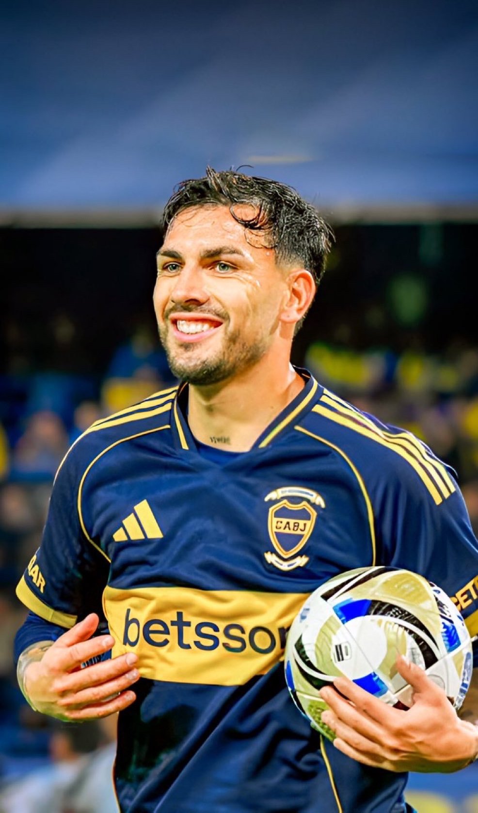 🚨Tyc跟队埃杜博卡获得2026年南美解放者杯的参赛资格，帕雷德斯前往西班