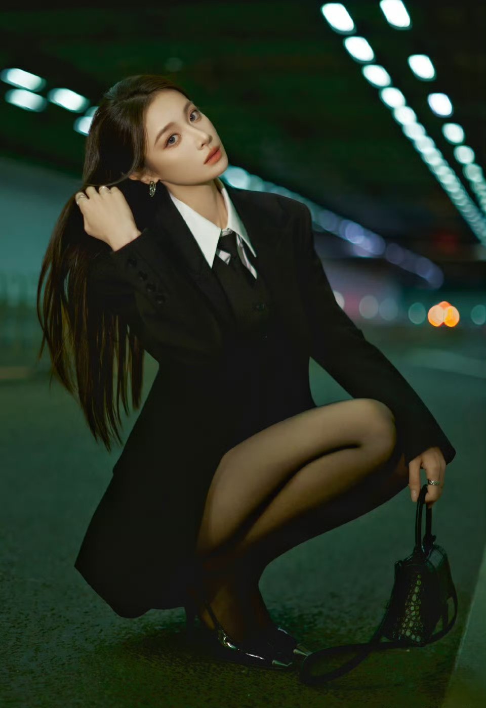 隆妮黑丝控隆妮高智感90花隆妮​​​