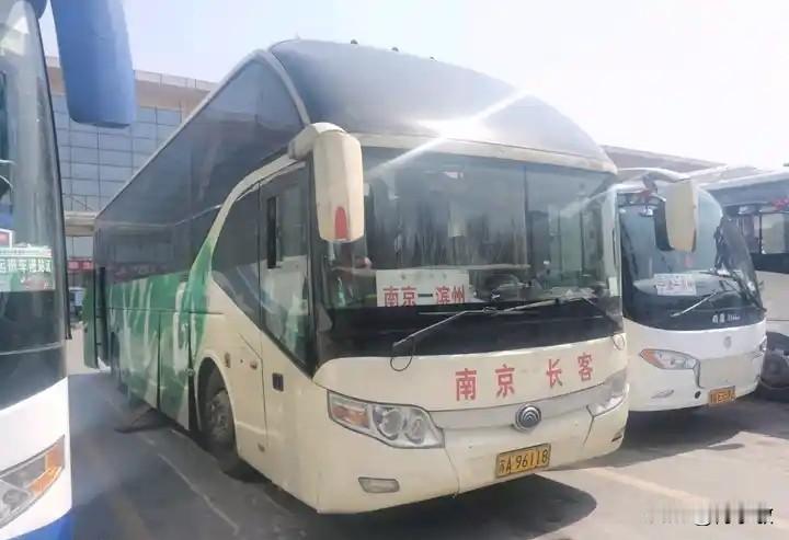 山东省滨州市曾经的省际长途线路（一）。滨州普速铁路的极不发达，也使得客车在交通运
