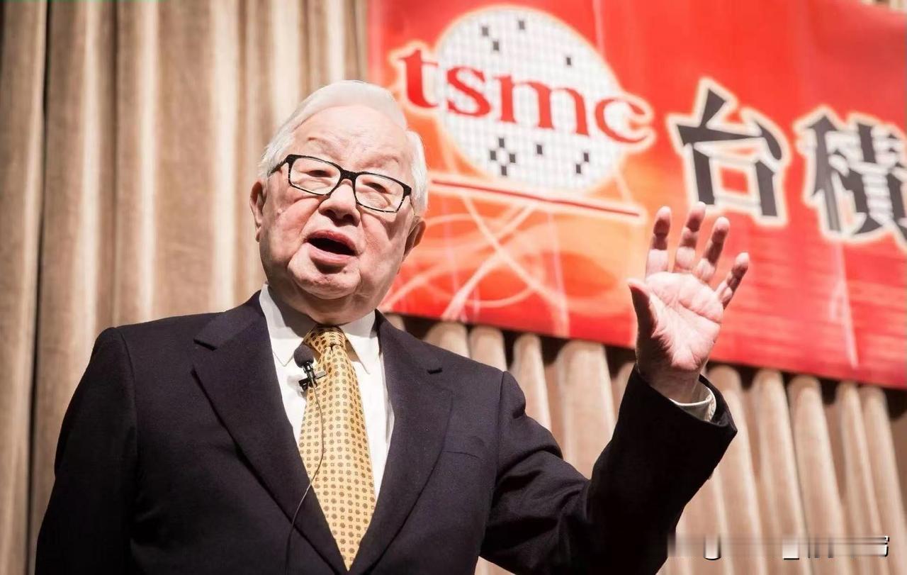 顶尖人才为何留美？张忠谋戳破真相，中国正用硬核改变抢人回国！