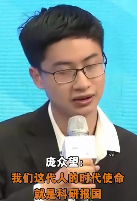 美国加征关税之际，中国出现了一个厉害人物！他就是当年清华校长亲自上门拜访，如今被