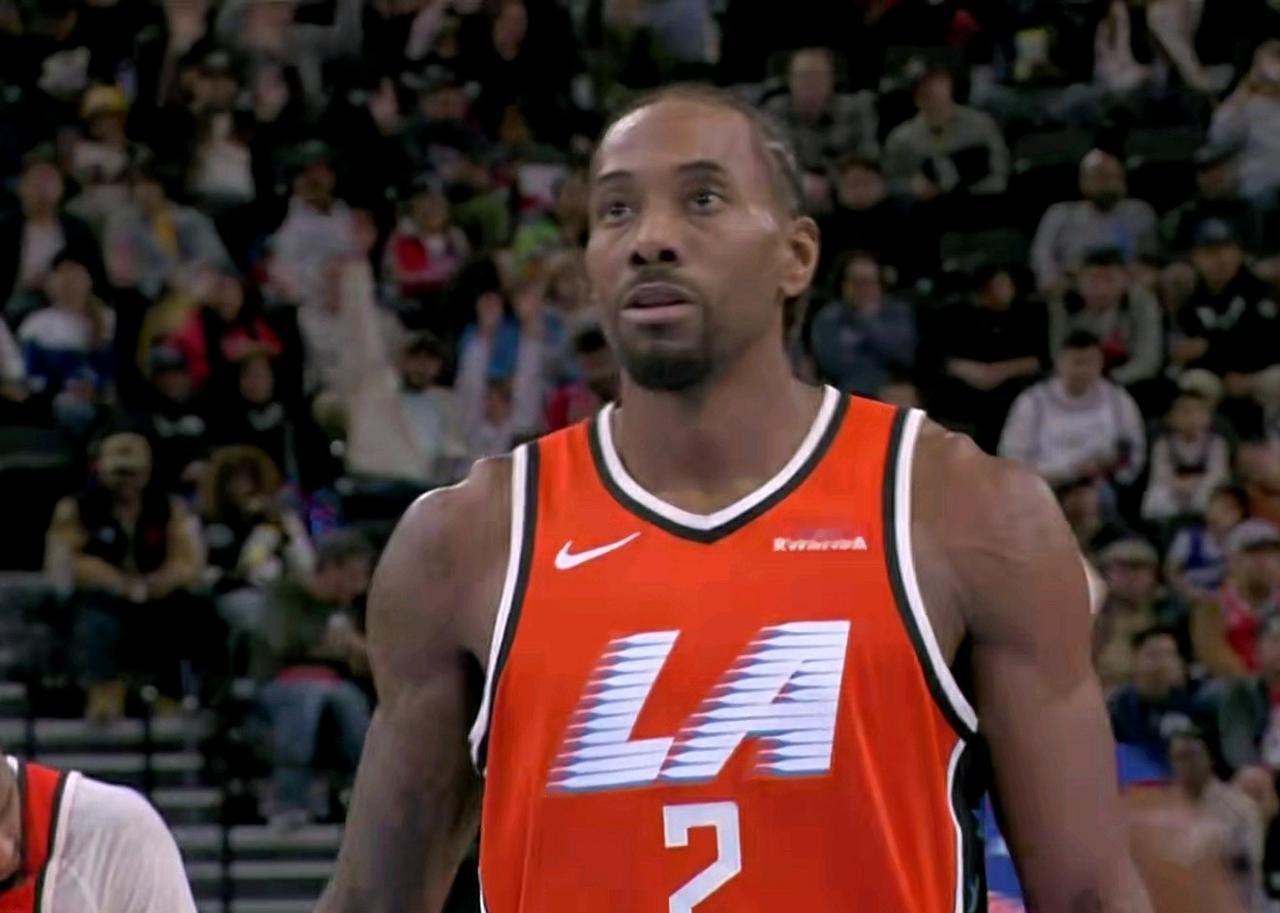 数据不会说谎：快船半场18分打爆东部第一活塞，只因为这3人太出彩了…1：伦纳