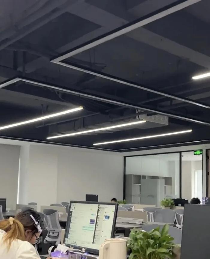 hr裁员补偿坦白局：如果公司跟你谈n+1，那表明公司是真的想和你好聚好散的...