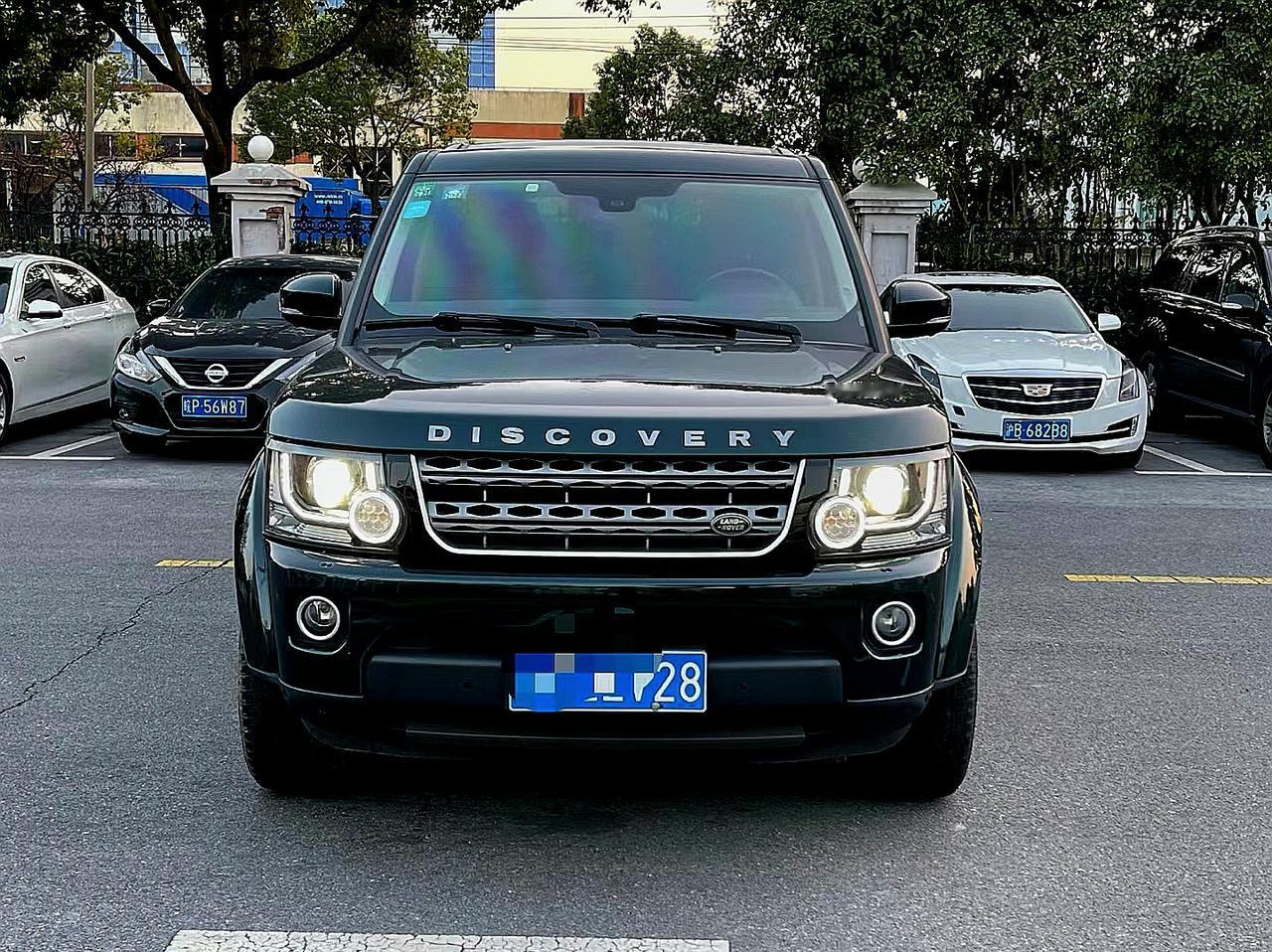 路虎这个品牌很大程度上设计这一块从来就没有吃过亏。唯独绝大多数东西不单指这一个东