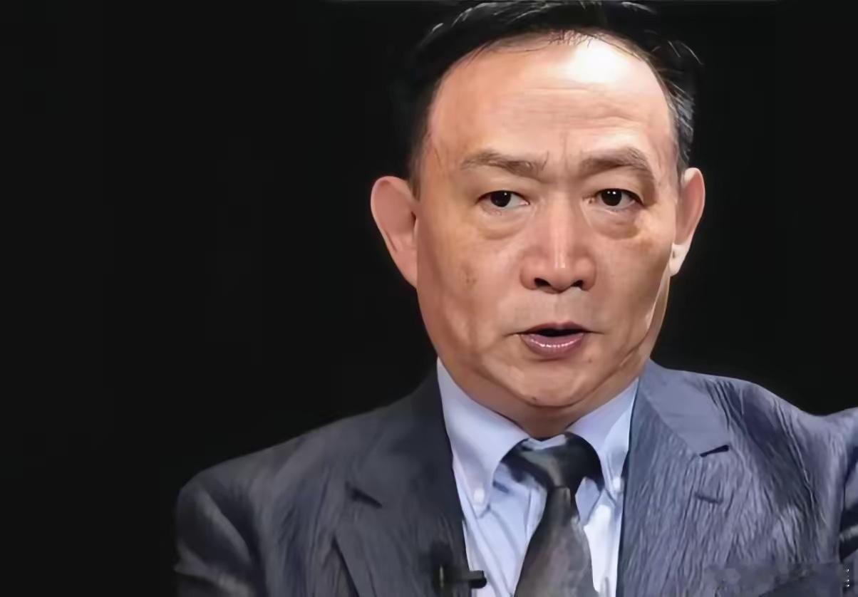 卢麒元急了：AI再不接管税务，人民币要出事卢麒元这回急眼，不是喊口号。他说AI现