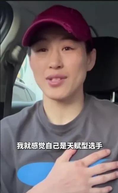 王聪在没加入UFC前，一直以为自己是天赋型选手，很自傲以为自己无敌了，那时候在国