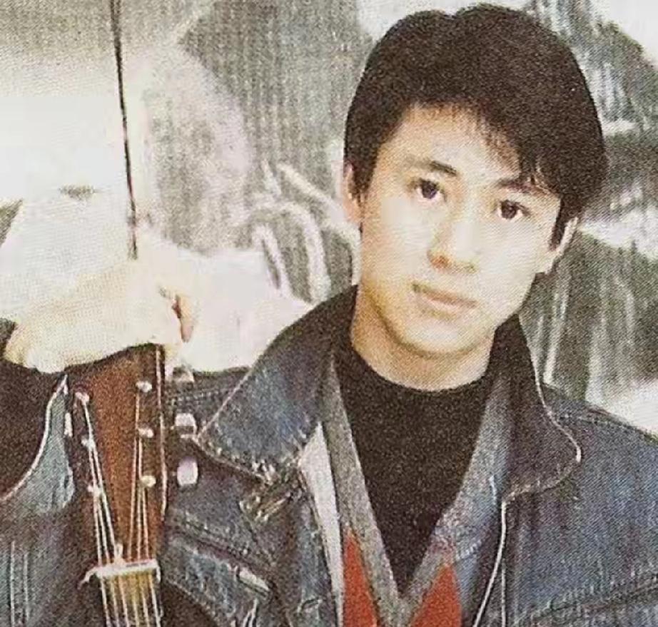 57岁解晓东近况反转！14次登春晚爆红，被传住养老院真相太催泪