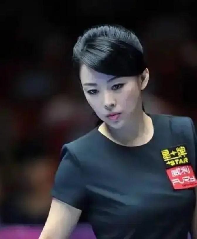 40岁手握8亿，她还在挑潘晓婷把择偶清单摊开：一米八、圈外人、情绪稳、事业