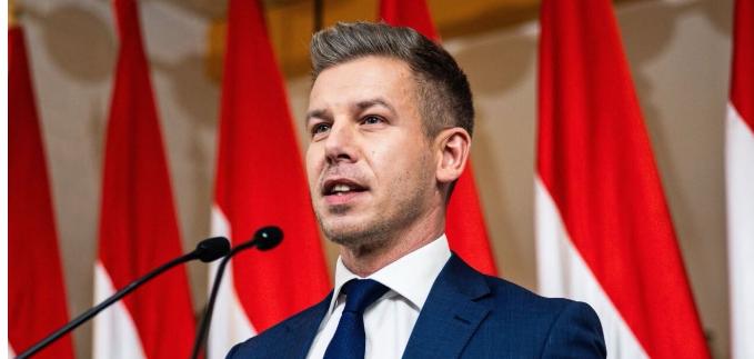 等不及了，匈牙利喊话中国当地时间4月13日，匈牙利新总理彼得·马扎尔公开喊话