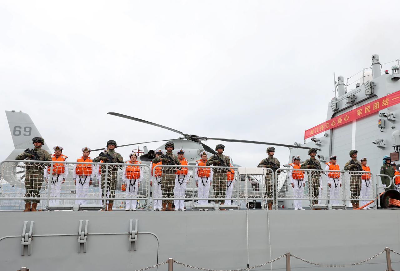 美舰带测量船闯台海搞小动作，中方全程紧盯他们纯属白忙活2026年才过