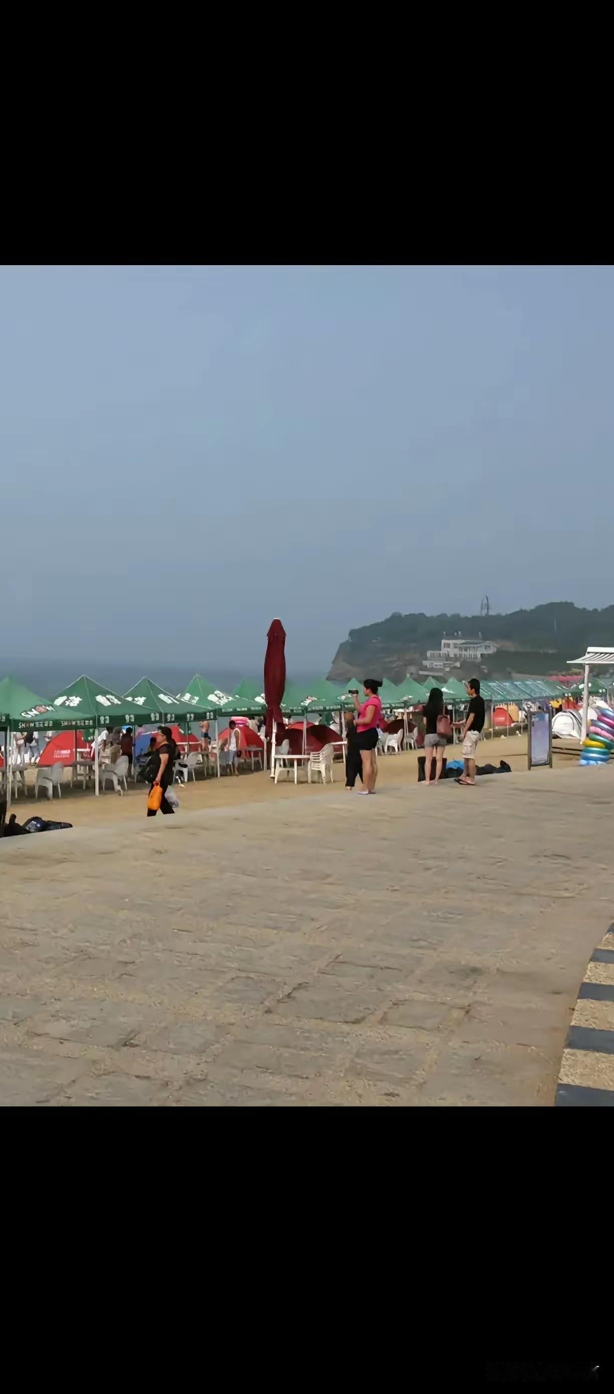 图一至六依次是大连海滩、威海海滩、烟台海滩、青岛海滩、日照海滩、厦门海滩；图六