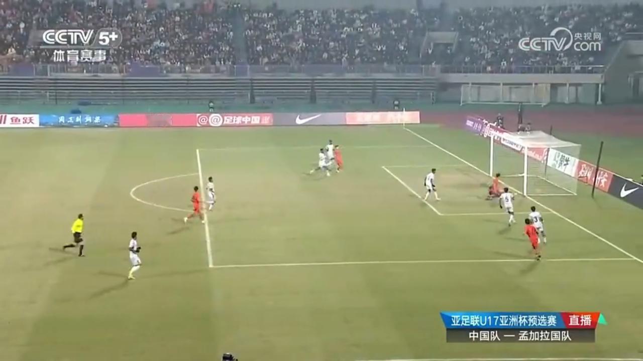 国足u17小组出线，董路说幸亏日本教练没走日式控球路线，打的是董喜欢的高空球和前