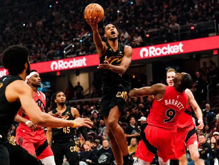 NBA季后赛骑士114-102逆转战胜猛龙，骑士总分4-3淘汰猛龙，将在东部半