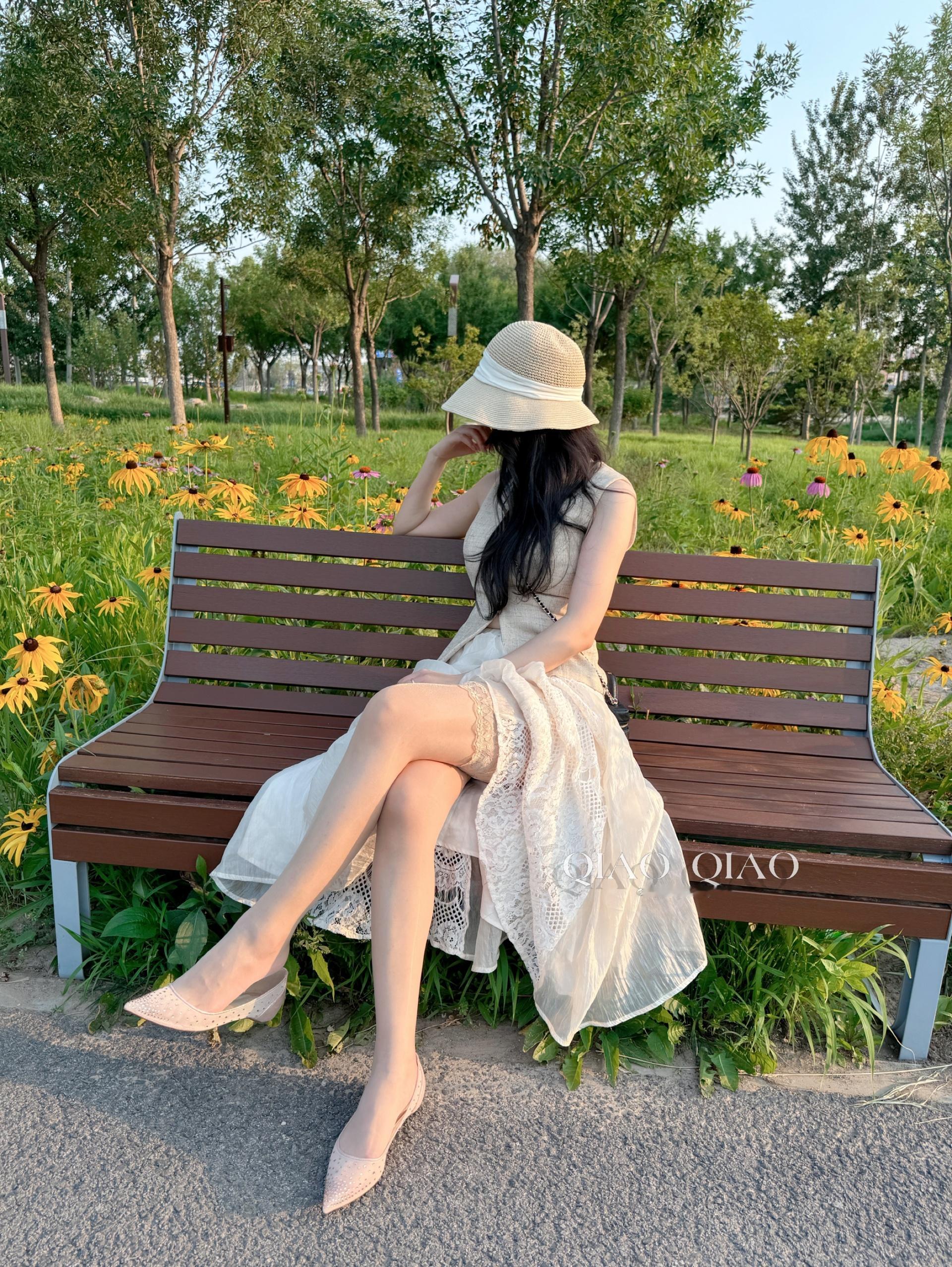 莫奈花园高筒袜涞觅润丝​​​