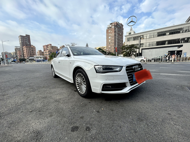 八年老A4每天上下班通勤40公里，路况比较差的那种。目前里程83000。车是台