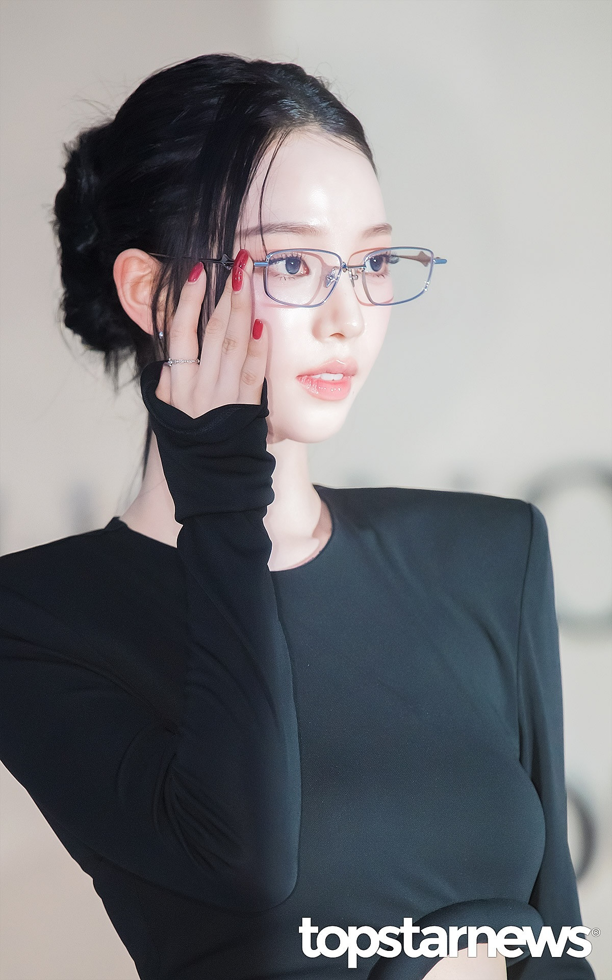 真有人在新闻图里美成这样吗？柳智敏​​​