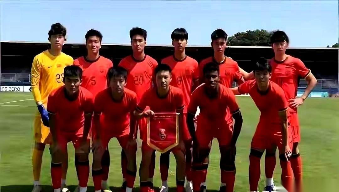 U19国足在土伦杯上输给了刚果金。但这根本不是一场足球比赛。这是一场大人和小孩
