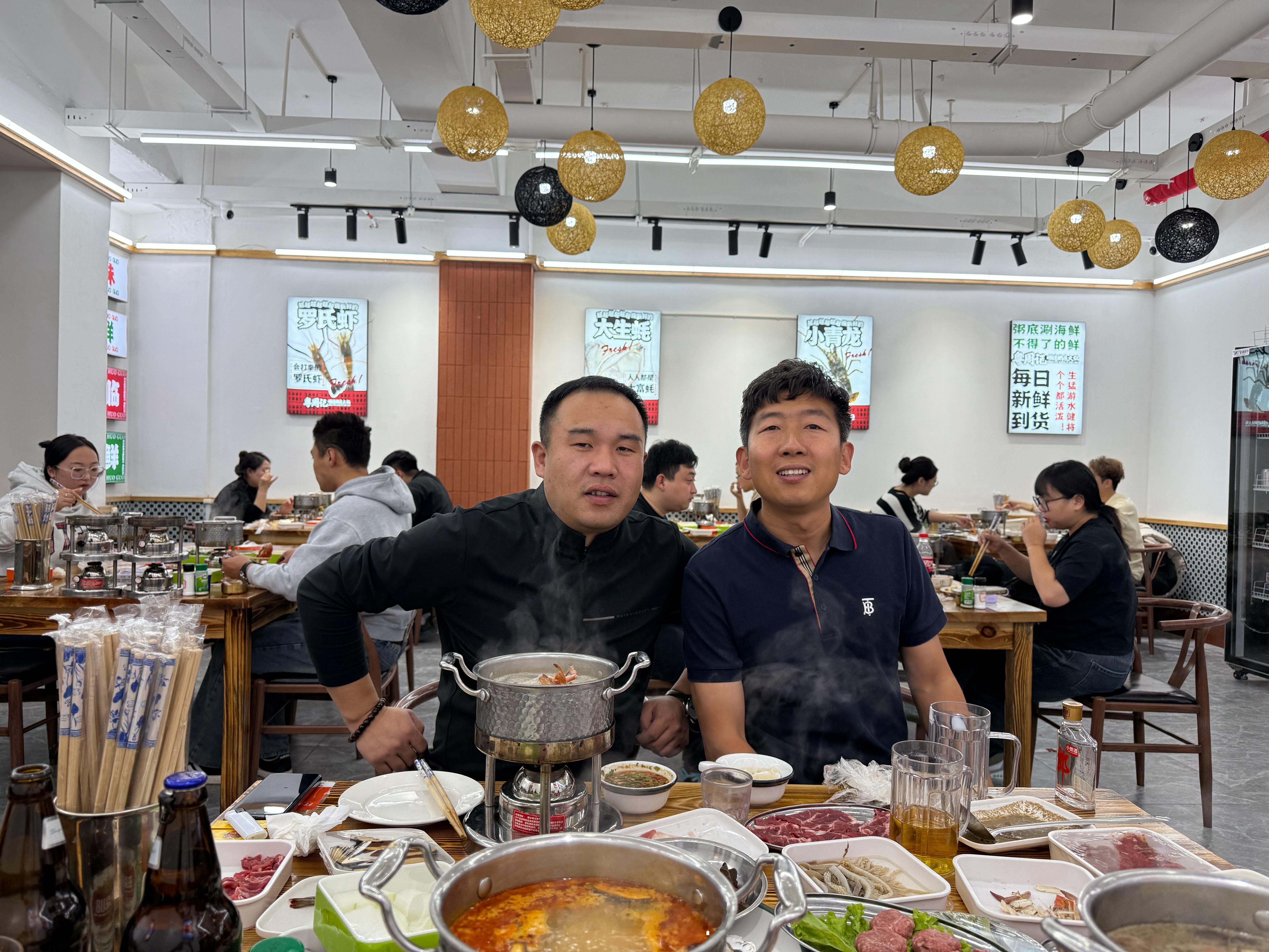 真正的发小了,小学同学,长春相聚!开心