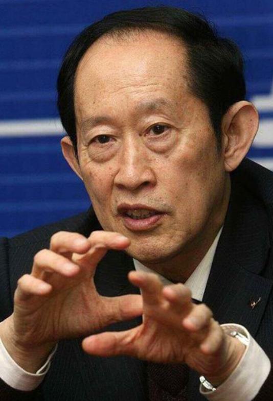 王立群教授谈人性，一针见血！他说：“当皇帝将50万军马交给大将军时，皇帝是100