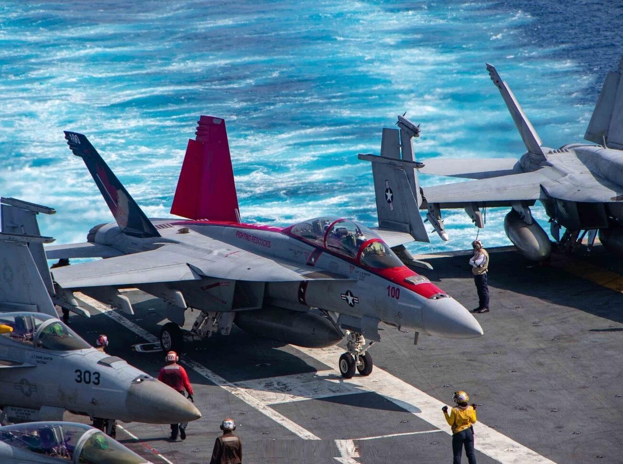 美军掉落海中的两架飞机，切忌给他以打捞的名头，释放无人侦查潜艇，搞水下情报收集！