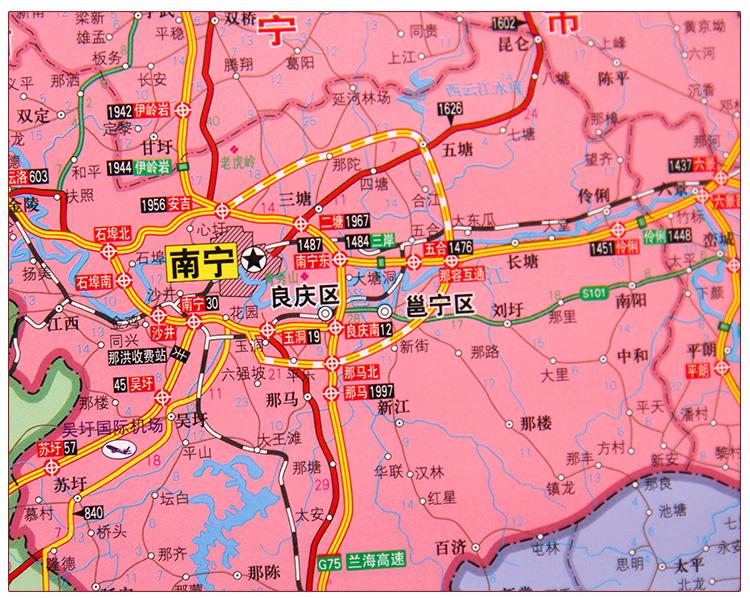 南宁都市圈卫星城市这么少，而且距离这么远，所以需要自己往外拓展。这样自己就是一个